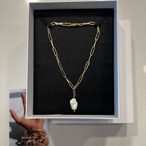 Alighieri Baroque Pearl Paperclip Necklace